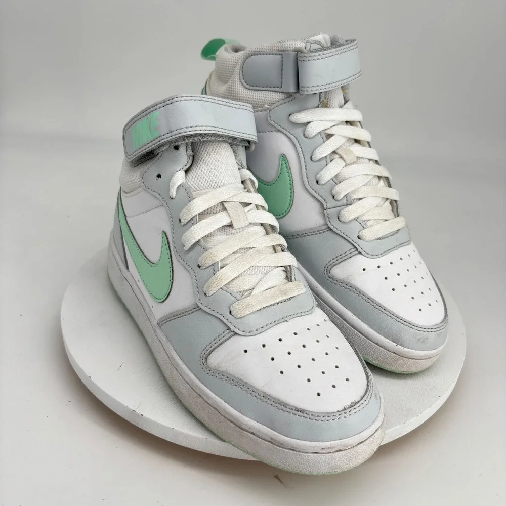 Nike Court Borough Mid 2 GS Sneakers Youth 6Y Mint Green High Top streetwear